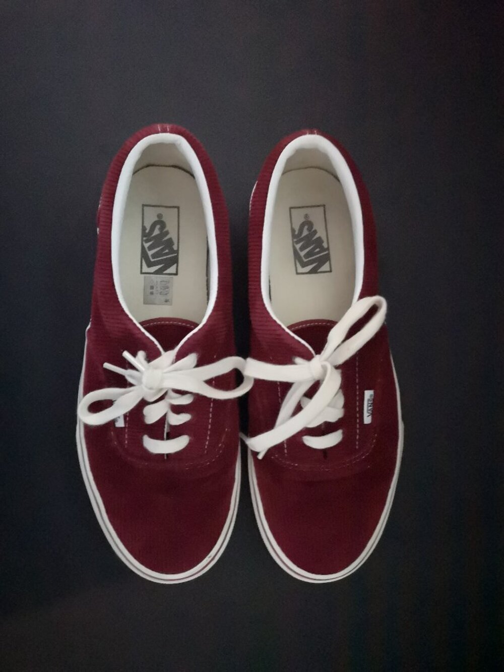 Vans Era Corduroy Burgundy Women Size 10 / Men Size 8.5 Sneaker / Skate Shoes